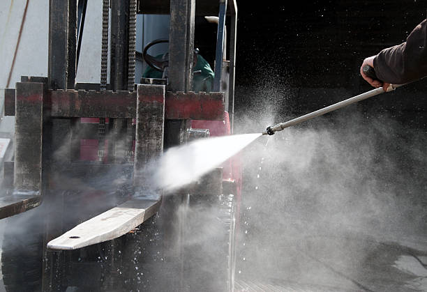 Best Building Exterior Washing  in Avondale, PA